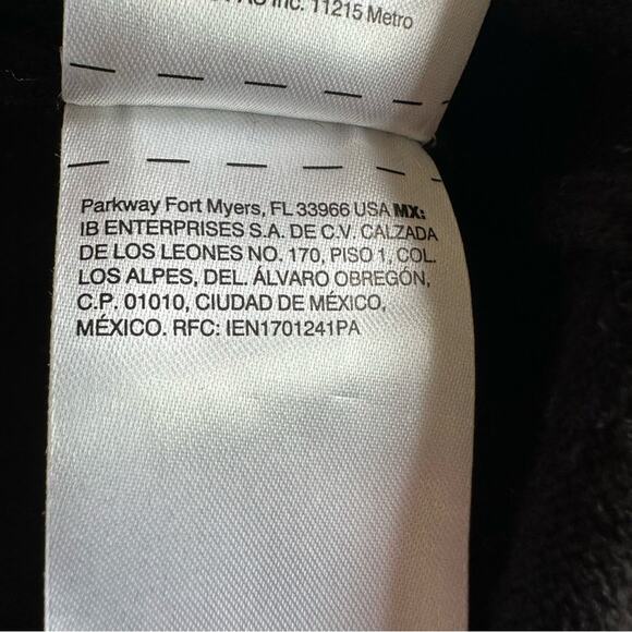 Chico’s Sweater Cashmere Blend Embellished Black Chico's 0 US Small Classic - Picture 8 of 11